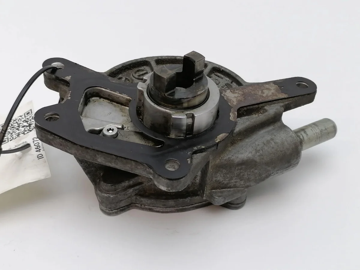 Vakuum pump Mercedes-Benz C W203 LA1231081
