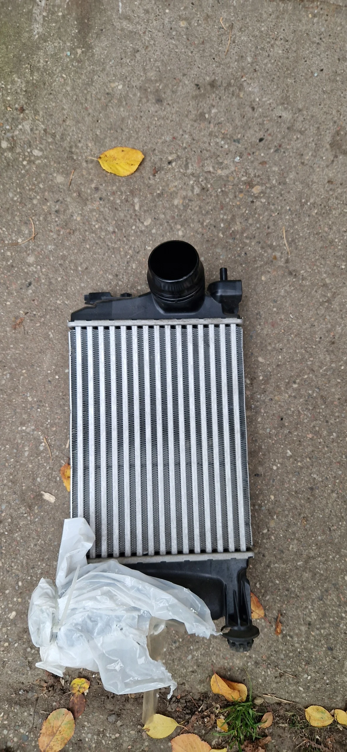 Nissan Qashqai J11 1.2 DIG Intercooler