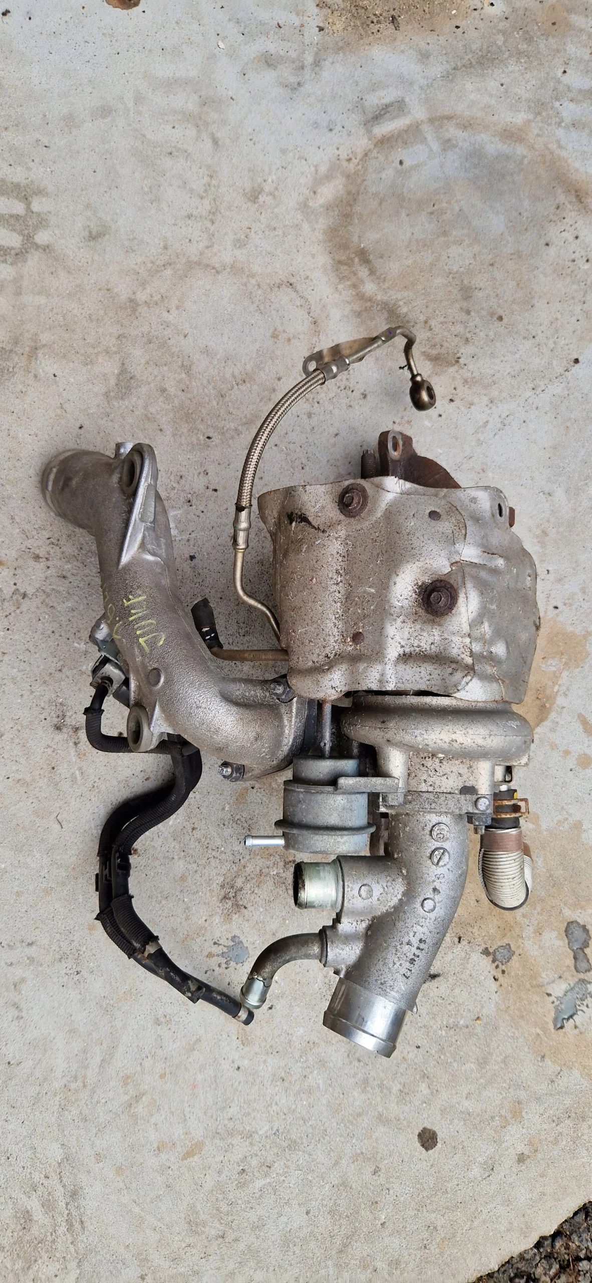 Turbine Nissan Juke 1.6 DIG-T 144111kc1b