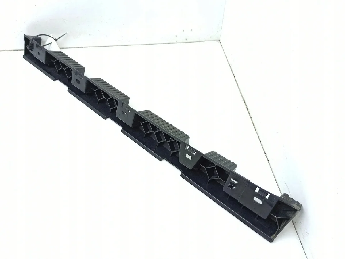 BMW X1 E84 Right Sill Reinforcement 51122991498 image 3