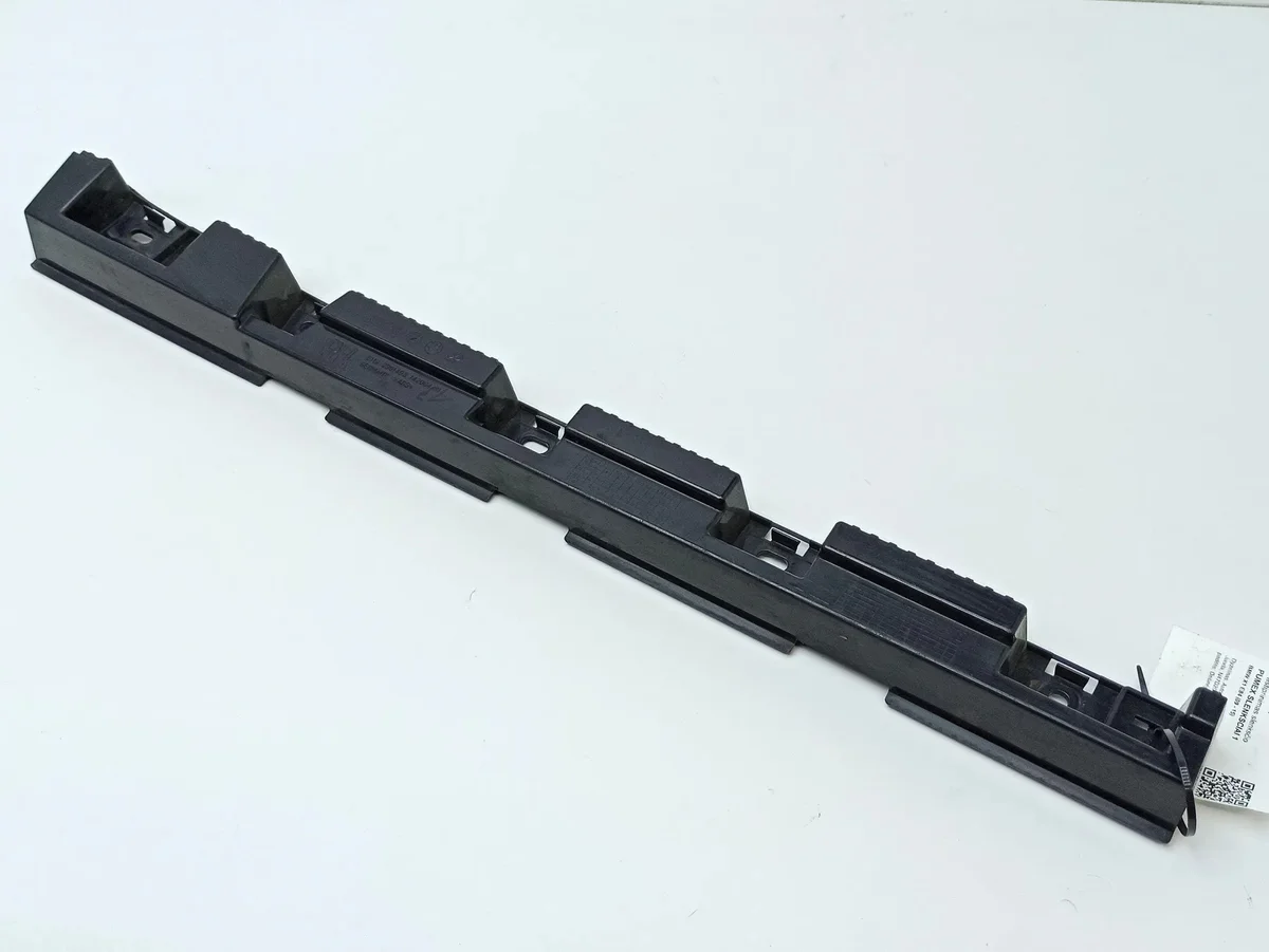 BMW X1 E84 Right Sill Reinforcement 51122991498 image 7