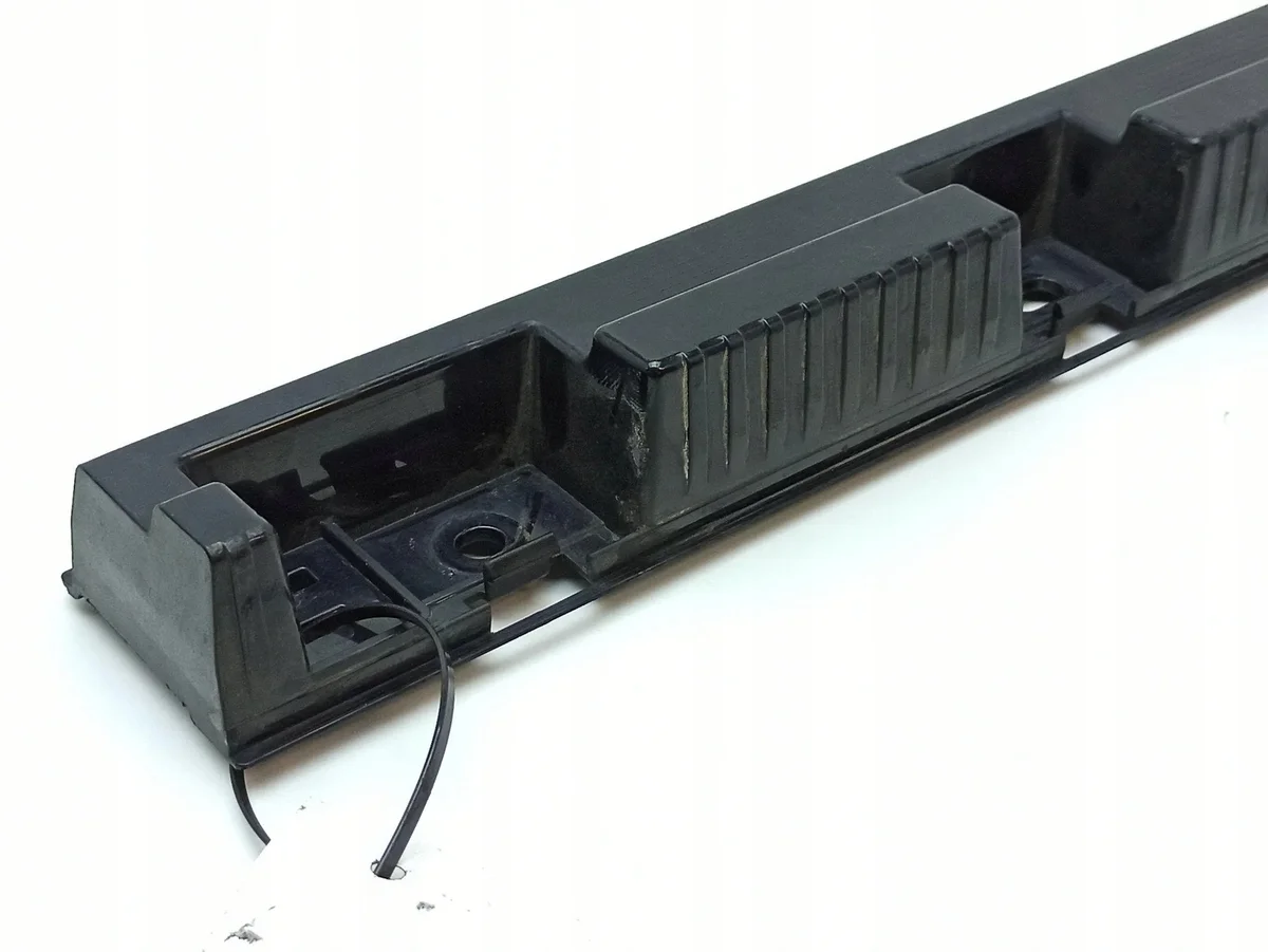 BMW X1 E84 Right Sill Reinforcement 51122991498 image 9
