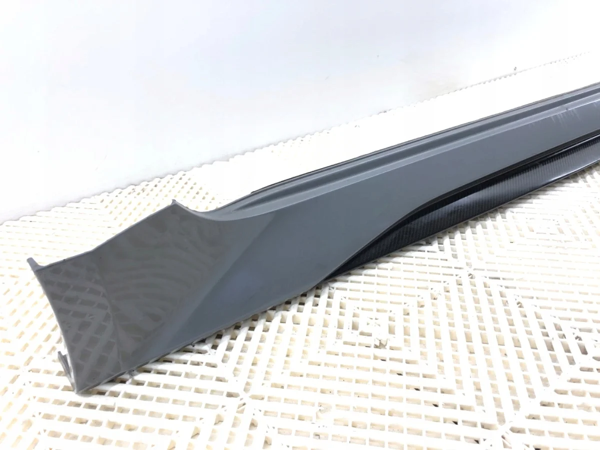 Moldura Umbral Audi A6 C8 RS6 Kombi Lado Derecho