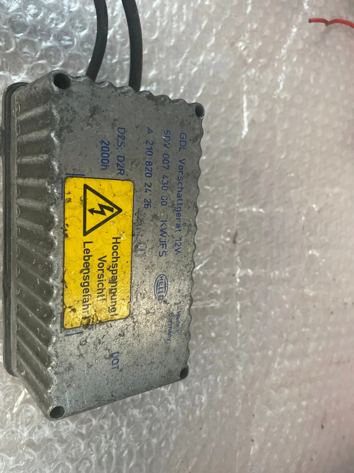MERCEDES W210 Xenon-muuntaja A2108202426