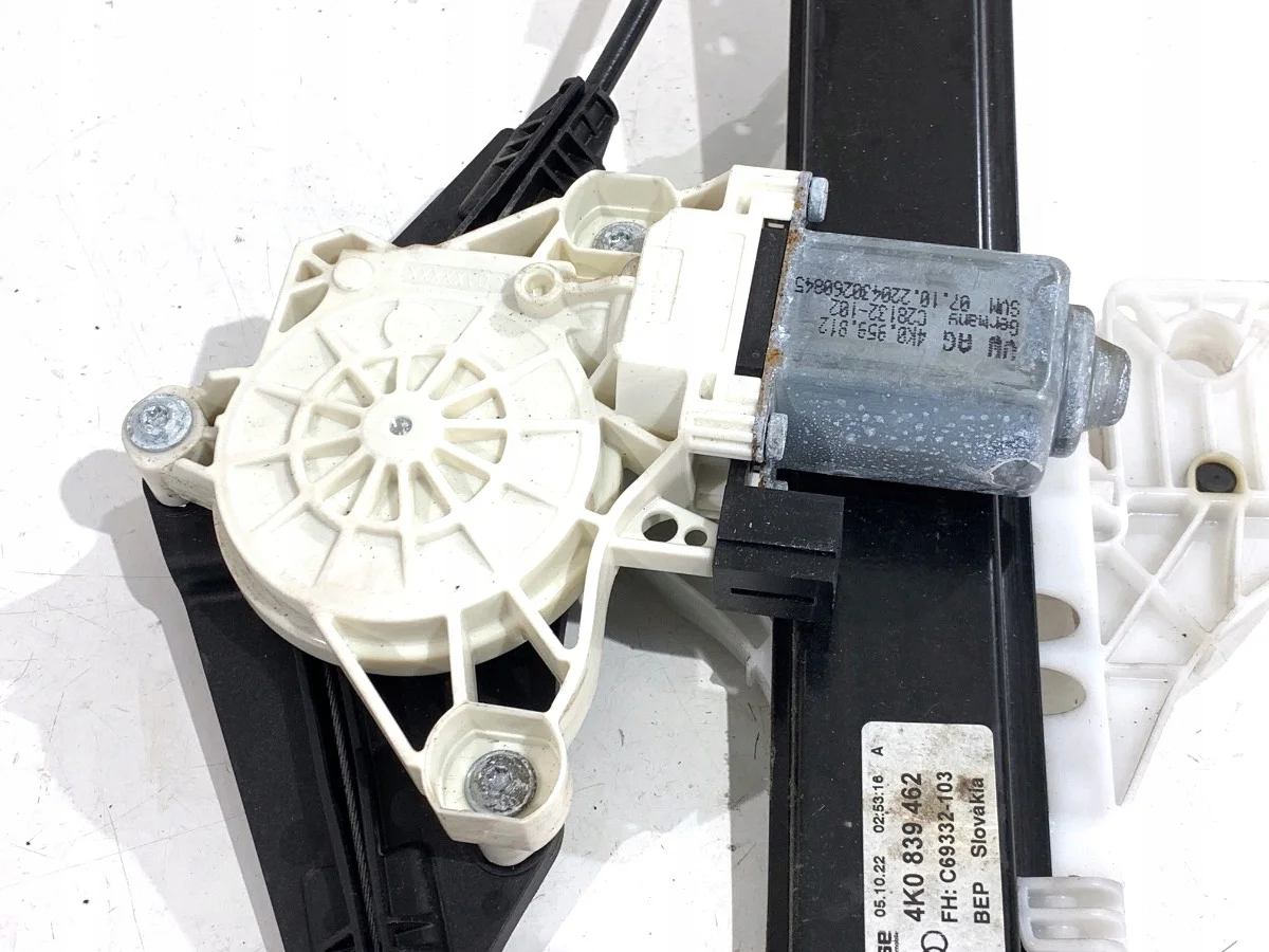 Fönsterhissmekanism Audi A6 C8 RS6 Bak Höger image 3