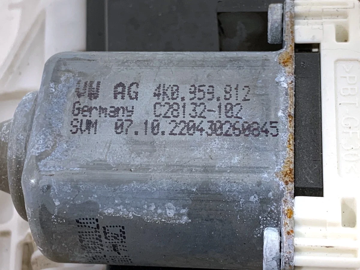 Fönsterhissmekanism Audi A6 C8 RS6 Bak Höger image 4