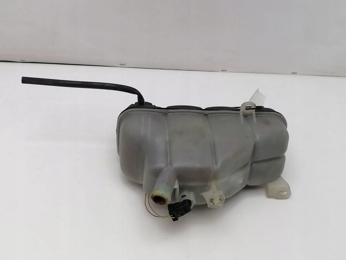Expansievat Mercedes W208 2.3 Kompressor 2025000649 image 6