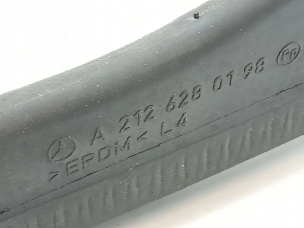 Joint de capot Mercedes E W212 A2126280198 image 6