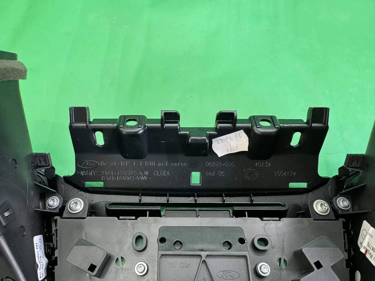 Bedienteil Radio Lüftung Ford Fiesta MK7 VII 08- image 9