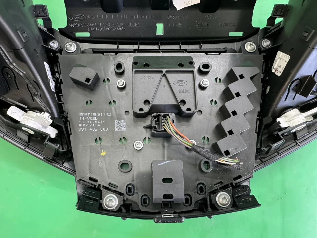 Bedienteil Radio Lüftung Ford Fiesta MK7 VII 08- image 10