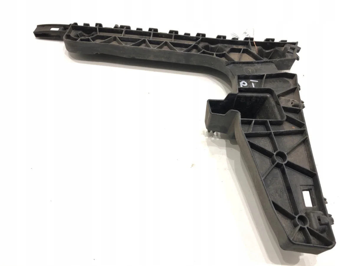 Audi A6 C8 RS6 4K9807454B Slitta Paraurti Destra