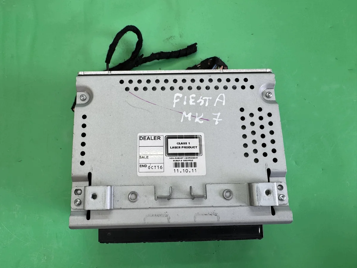 Ford Fiesta MK7 Radio CD Player AA6T-18C815-DE