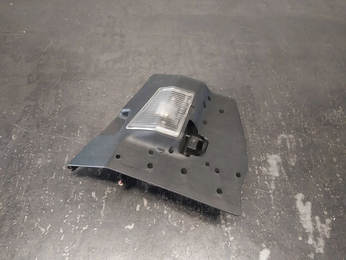BMW 3 E46 2003 Insert Feu Arrière 8364925 image 10