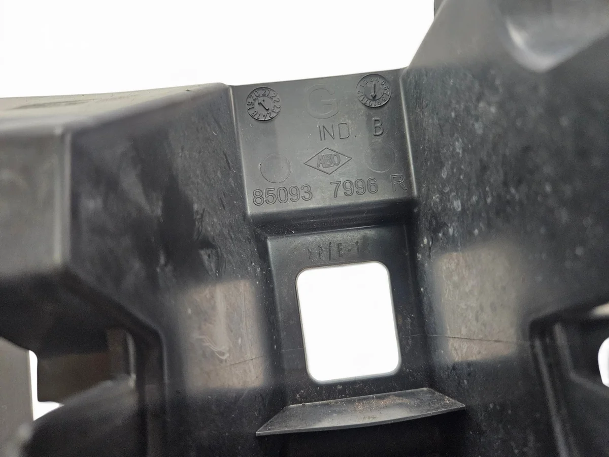 Suporte Para-choque Traseiro Dacia Lodgy Esquerdo image 9