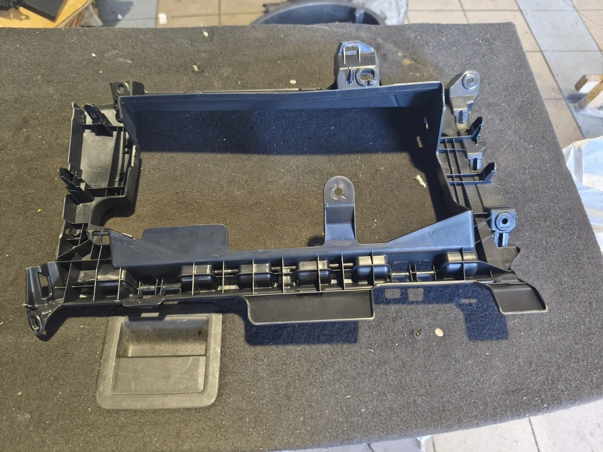 Toyota Yaris Cross Passagiersbak Frame image 3