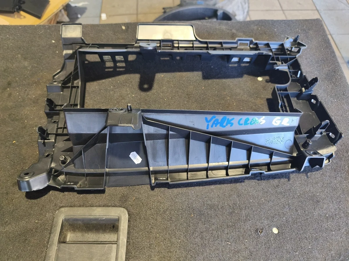 Toyota Yaris Cross Passagiersbak Frame image 4