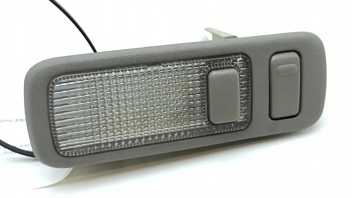 Lampada soffitto posteriore destra Lexus LS 430 image 3