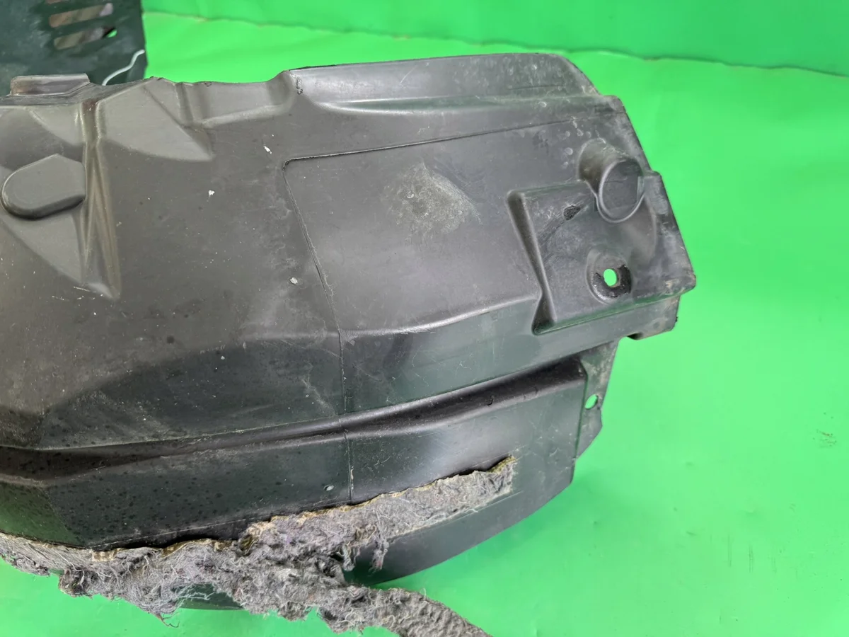 Kotflügel Vorne Links Ford Fiesta Mk7 VII image 6