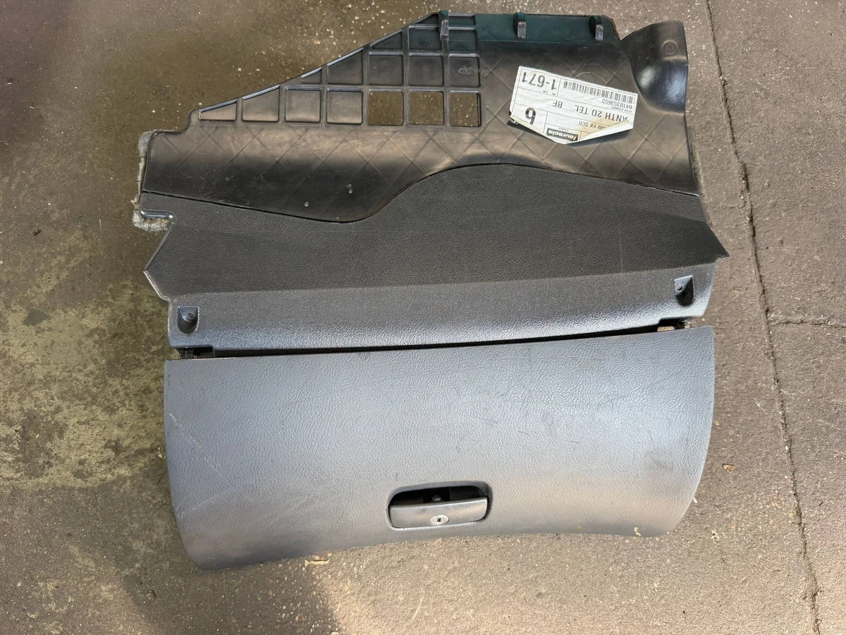 Schuiflade passagier VW Passat B5 KOR3304