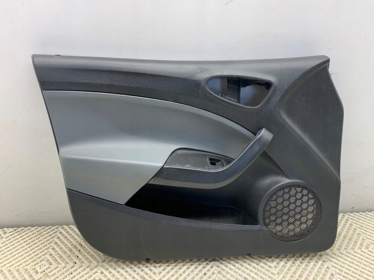 Panel puerta izquierda Seat Ibiza IV 10-16