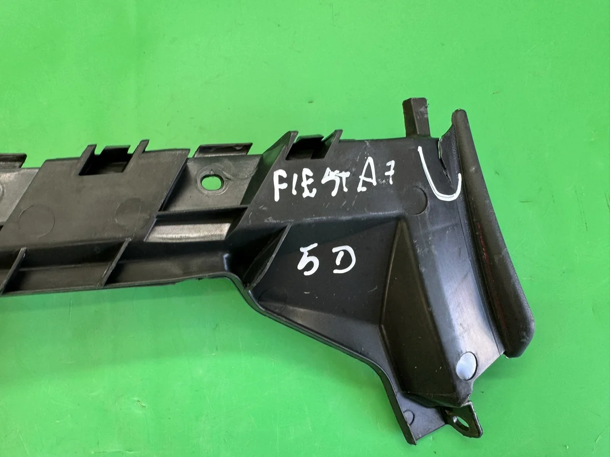 Ford Fiesta MK7 Rear Bumper Bracket Right image 5