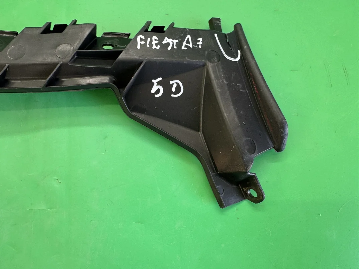 Ford Fiesta MK7 Rear Bumper Bracket Right image 6