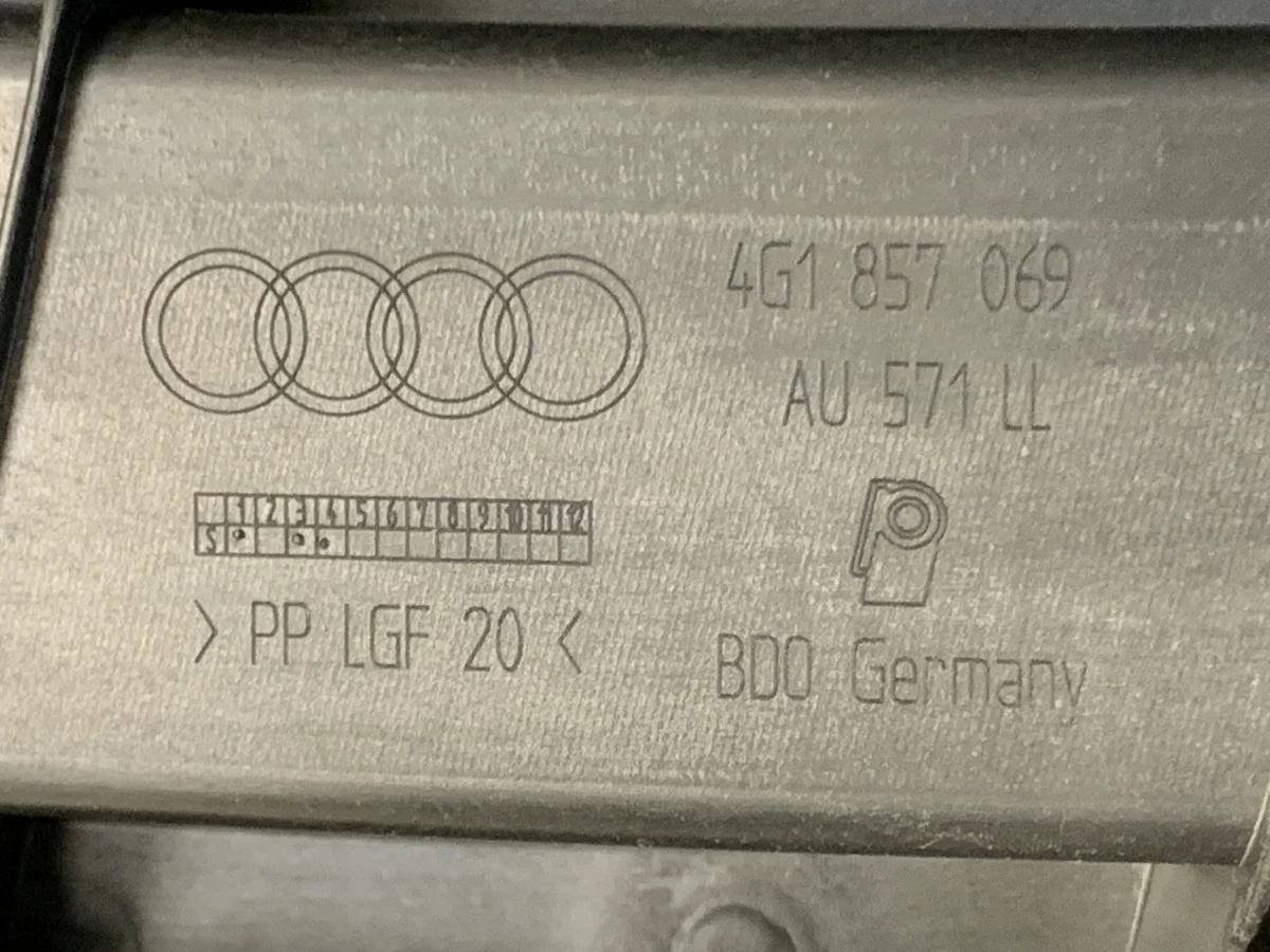Dashboard Audi A6 C7 met passagierskussen image 7