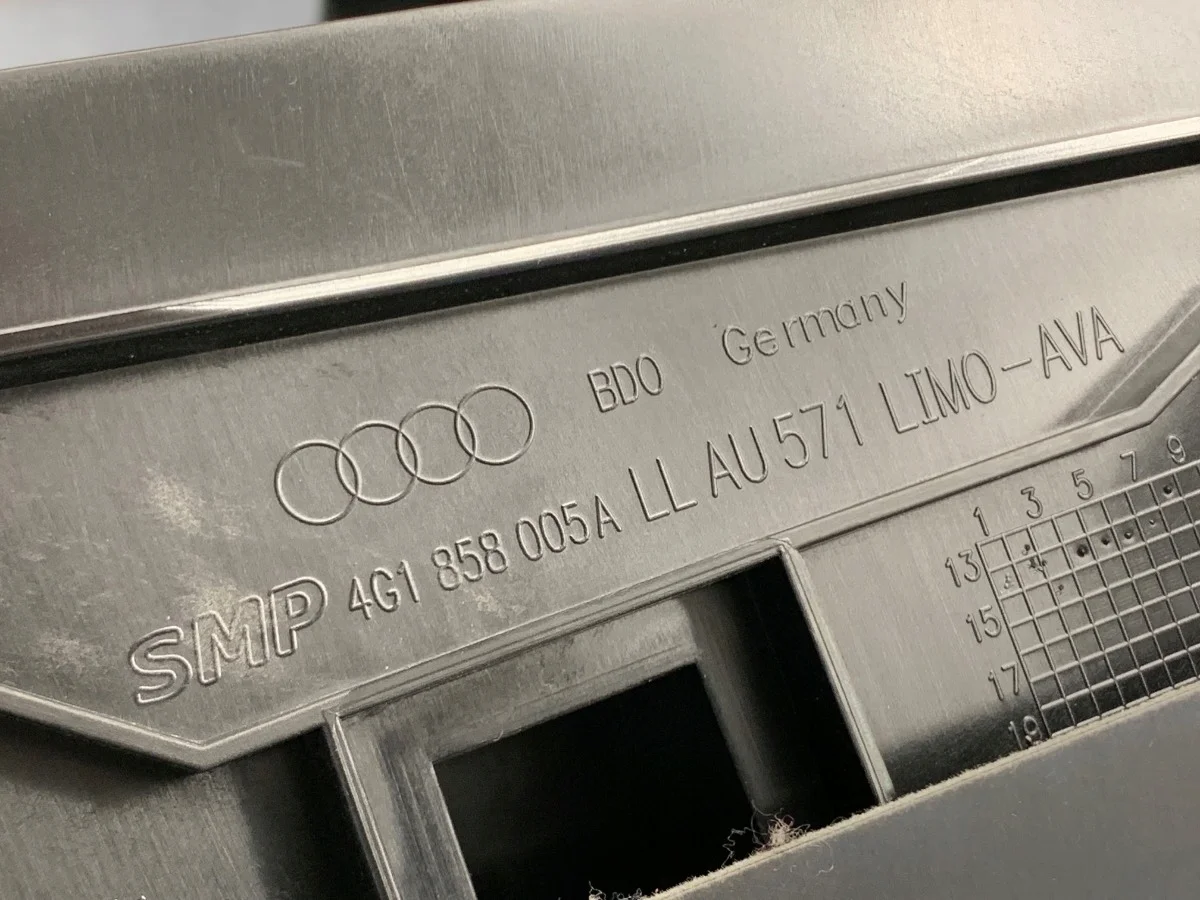 Dashboard Audi A6 C7 met passagierskussen image 8