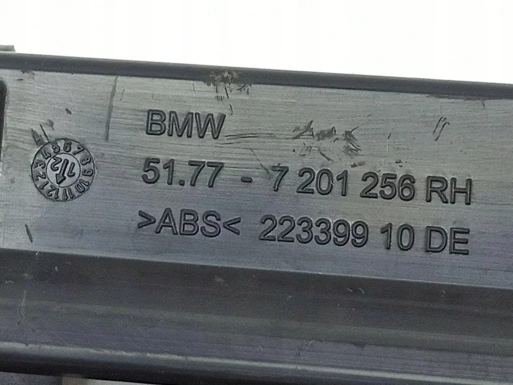 BMW F07 Rocker Panel Clip Right Front 7201256