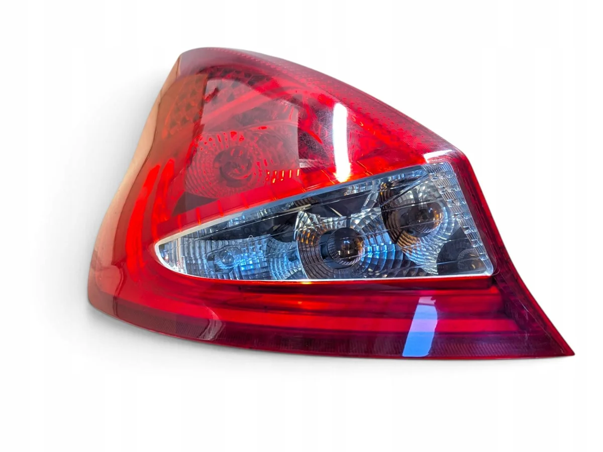 Lanterna Traseira Esquerda Ford Fiesta Mk7 8A61-13405-A image 3