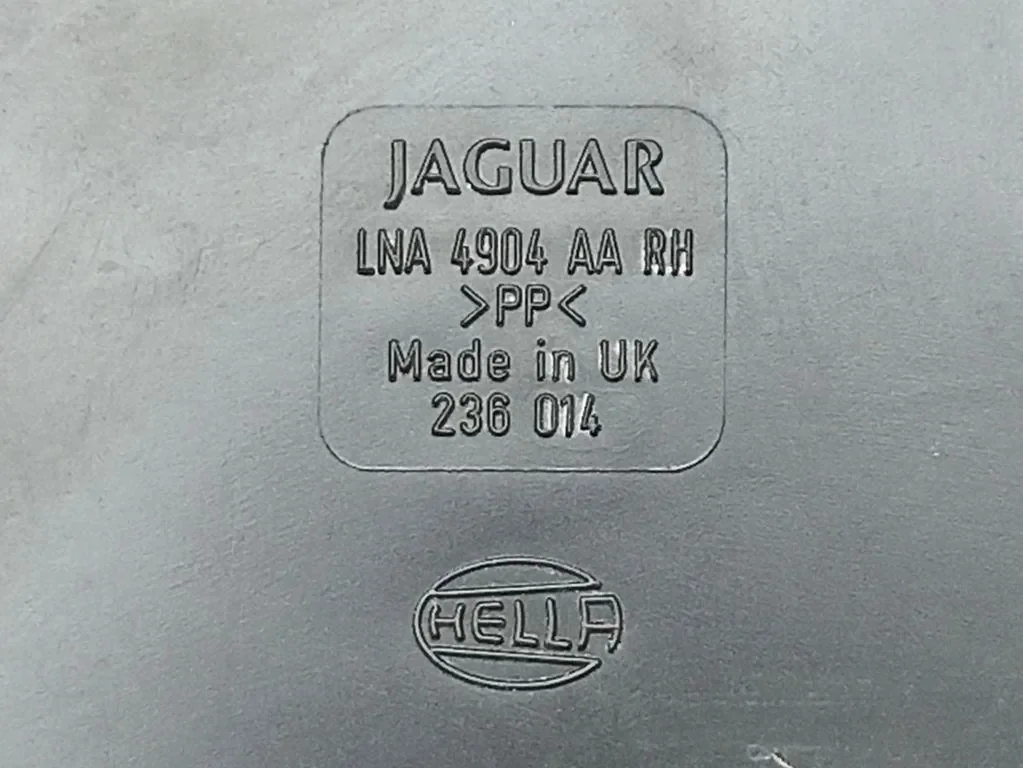 Jaguar XJ X308 2001 Trunk Trim Panel LNA4904AA image 7