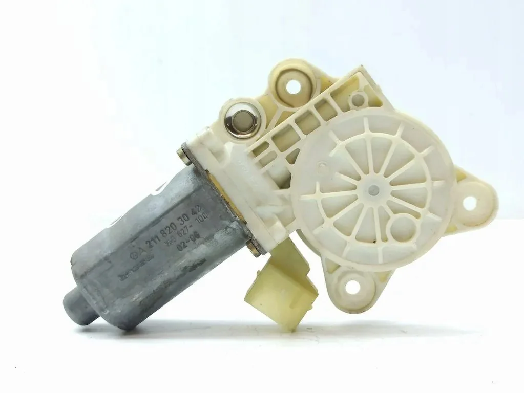 Mercedes E-Class 2004 Front Door Window Regulator image 4