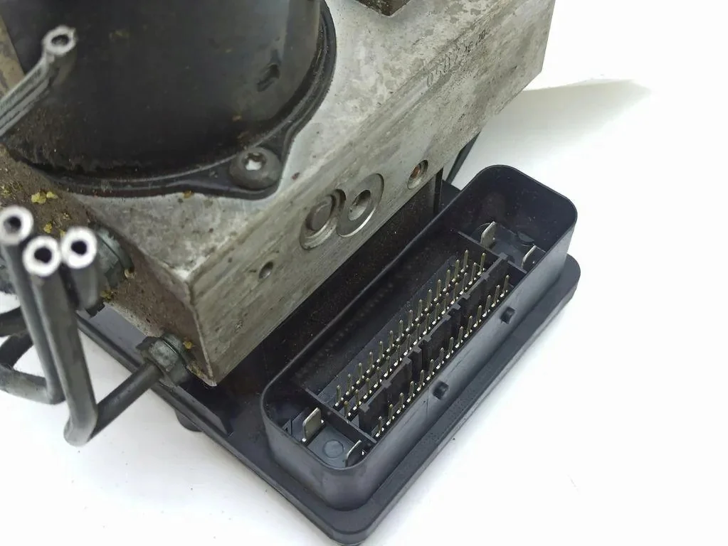 Mercedes-Benz ABS ESP Control Module A0325459132 image 3