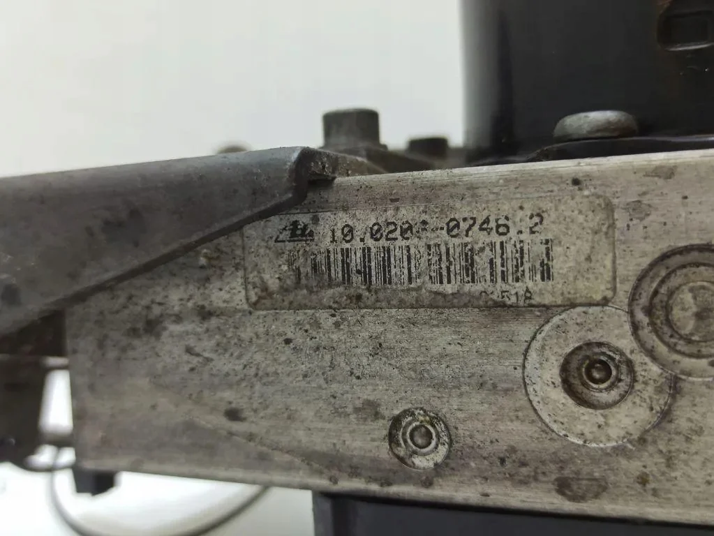 Mercedes-Benz ABS ESP Control Module A0325459132 image 4
