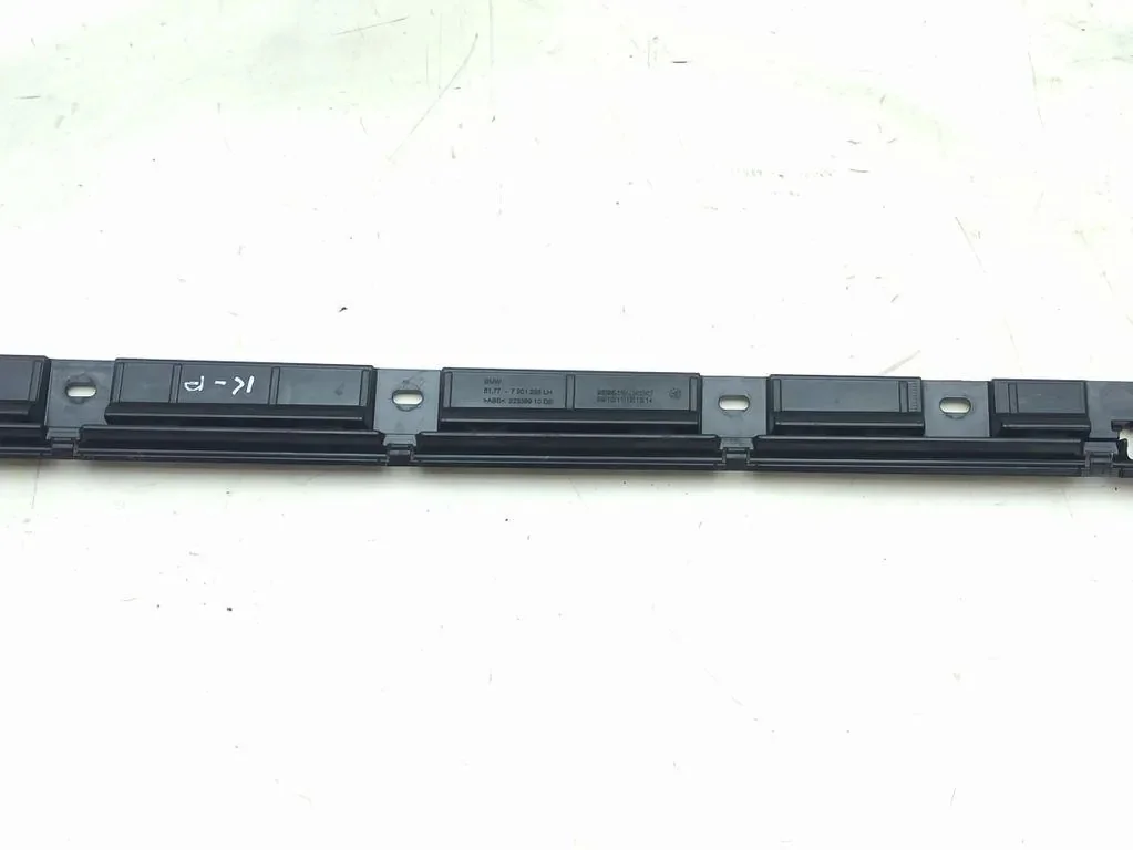 BMW 5 GT (F07) Soporte Umbral 51777201255 image 3
