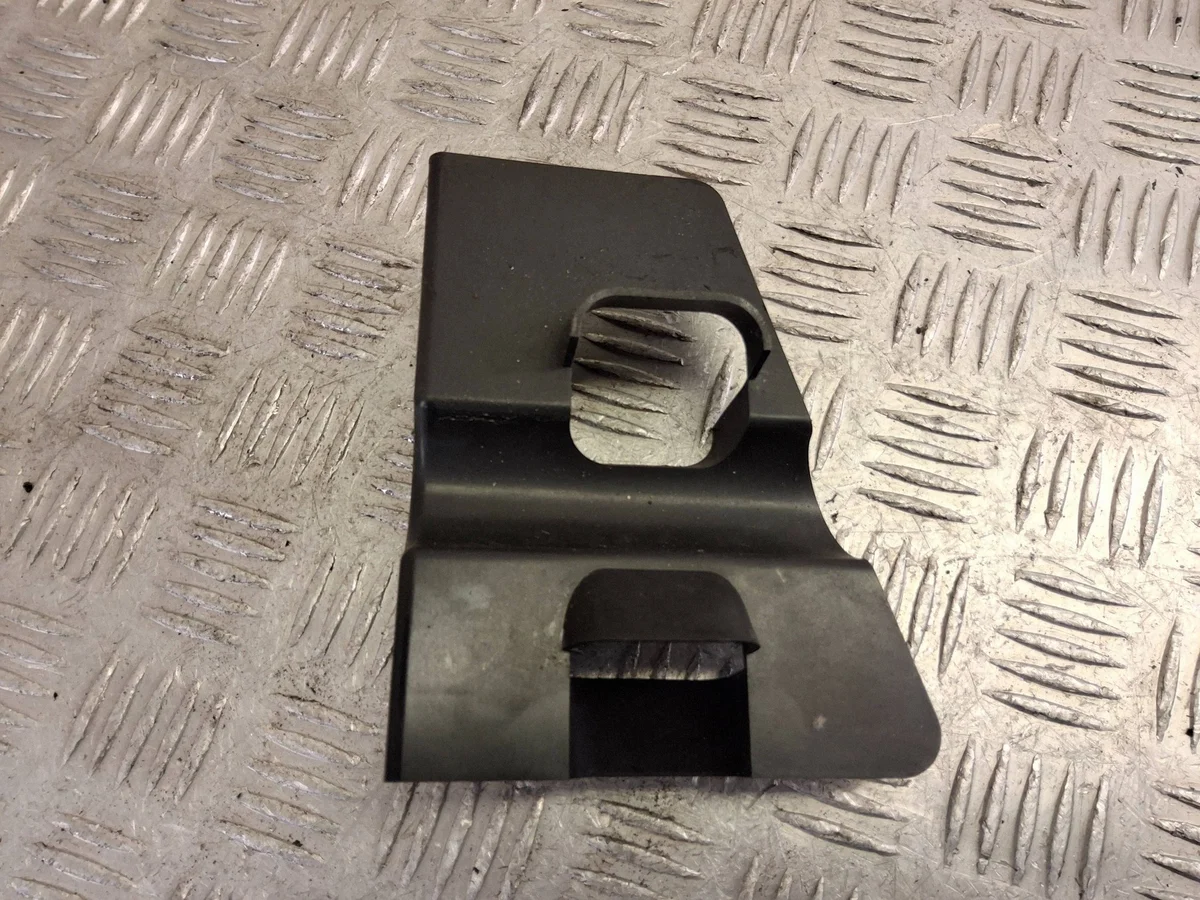 Bevestiging Radiator Nissan Qashqai J12