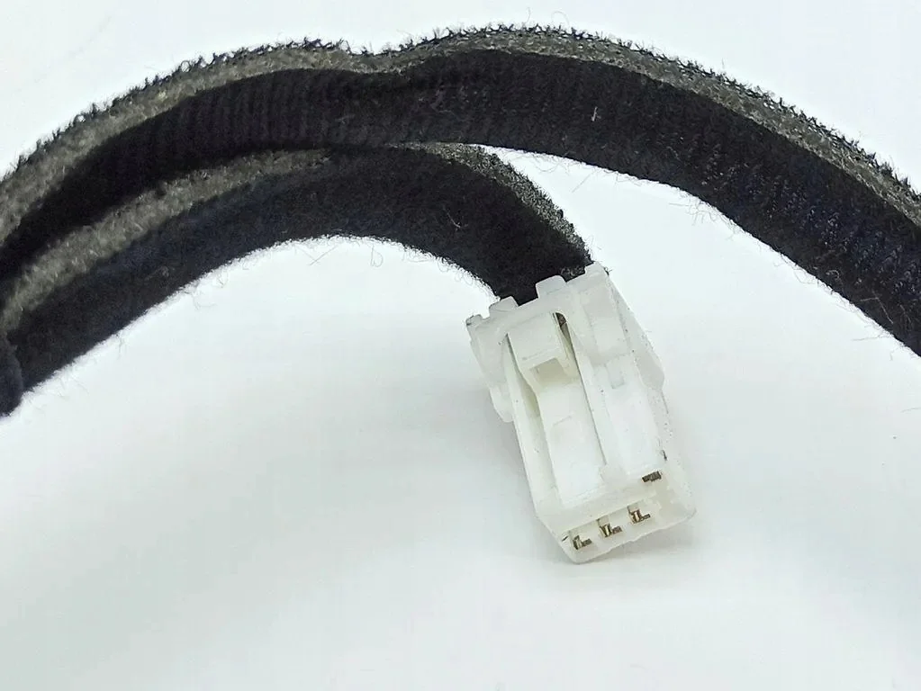 USB Kia Niro 96120AT000 Usado image 6