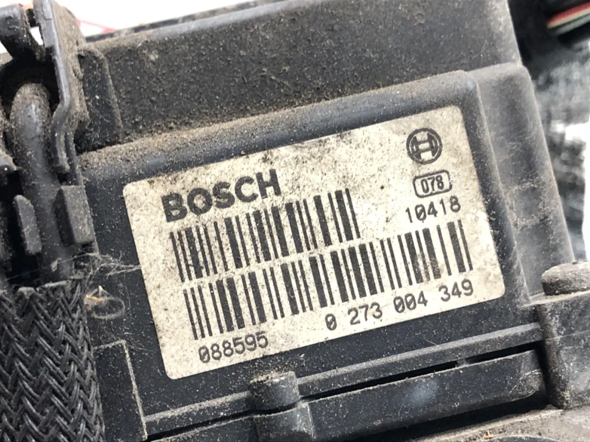Bomba ABS Maserati 3200 GT Usada image 6