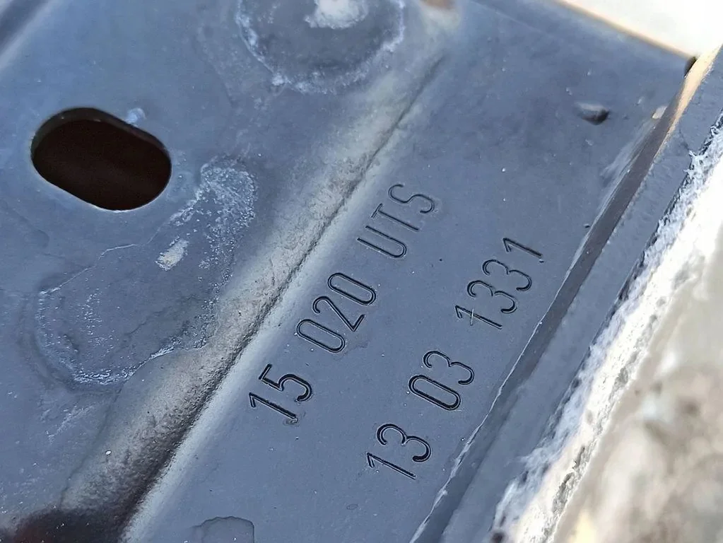 Achterbumper balk Mercedes B W246 A2466100014 image 7