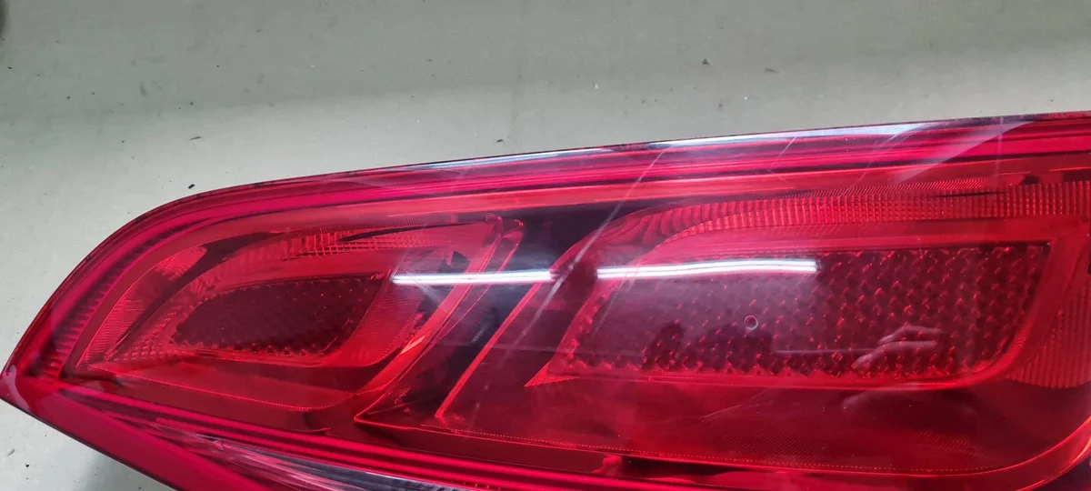 Luz trasera derecha Audi Q5 8R 08-12 image 5