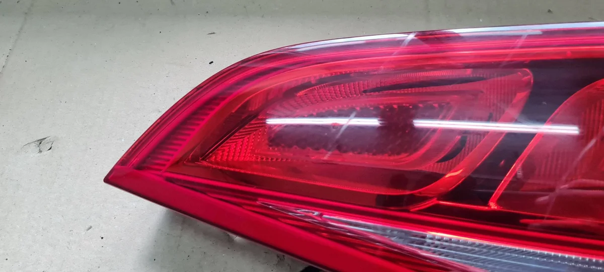 Luz trasera derecha Audi Q5 8R 08-12 image 7