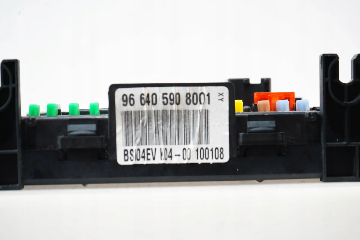 Boîtier fusible BSI Citroën Peugeot 966405908001 thumbnail 7