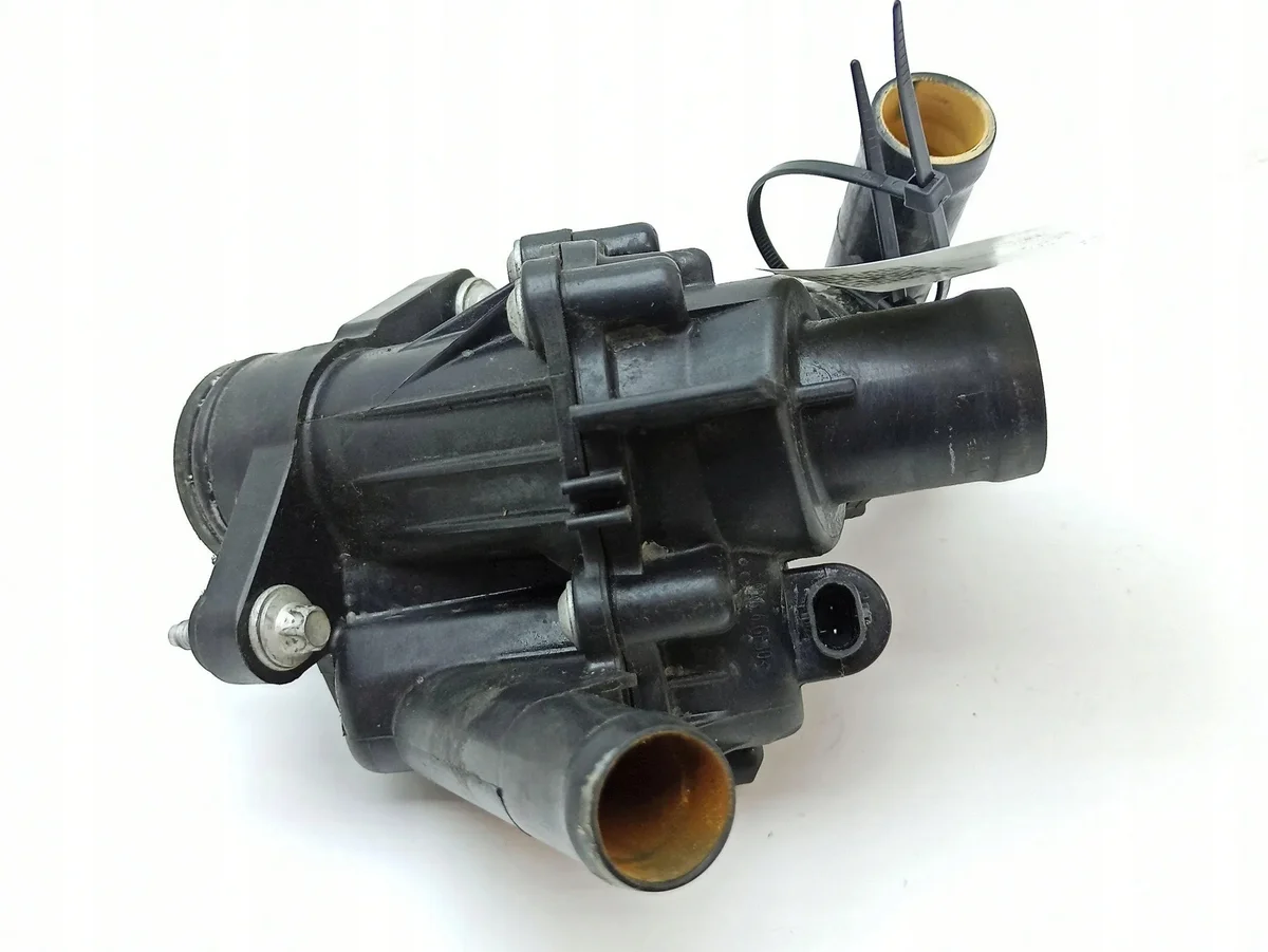 Caixa do Termostato Mercedes-Benz A W176 862048897 image 5