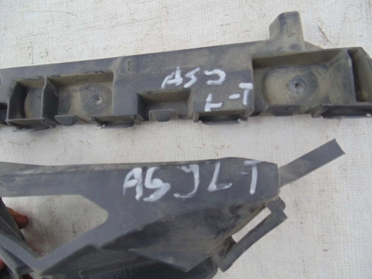 Glissière Gauche Arrière Opel Astra J Combi image 6