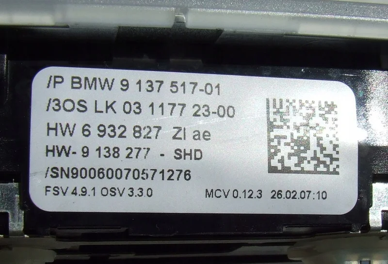 BMW E90 E91 Sunroof Panel Light 9137517 image 5