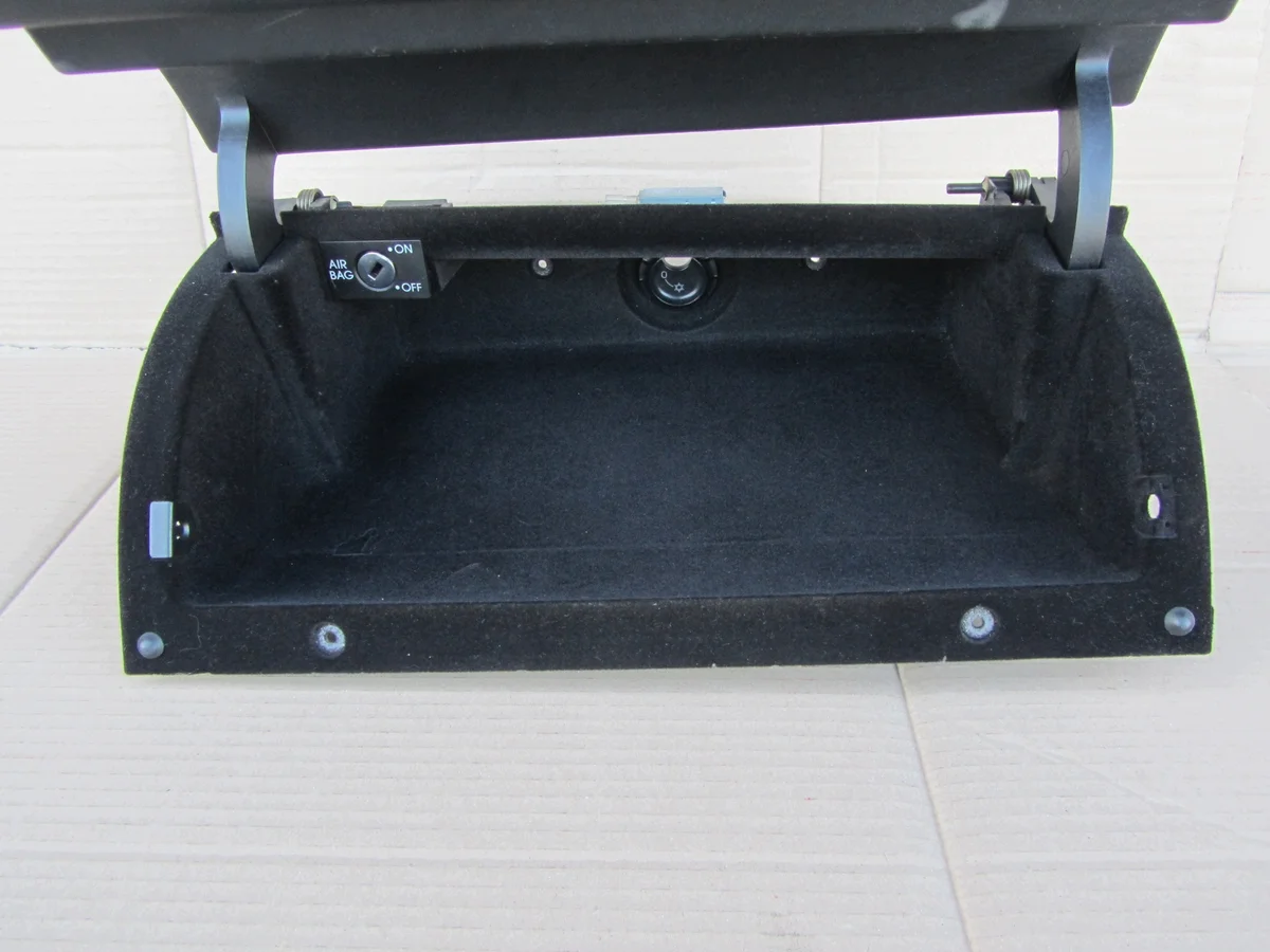 Compartimento Console VW T5 Multivan 03-15 Usado image 7