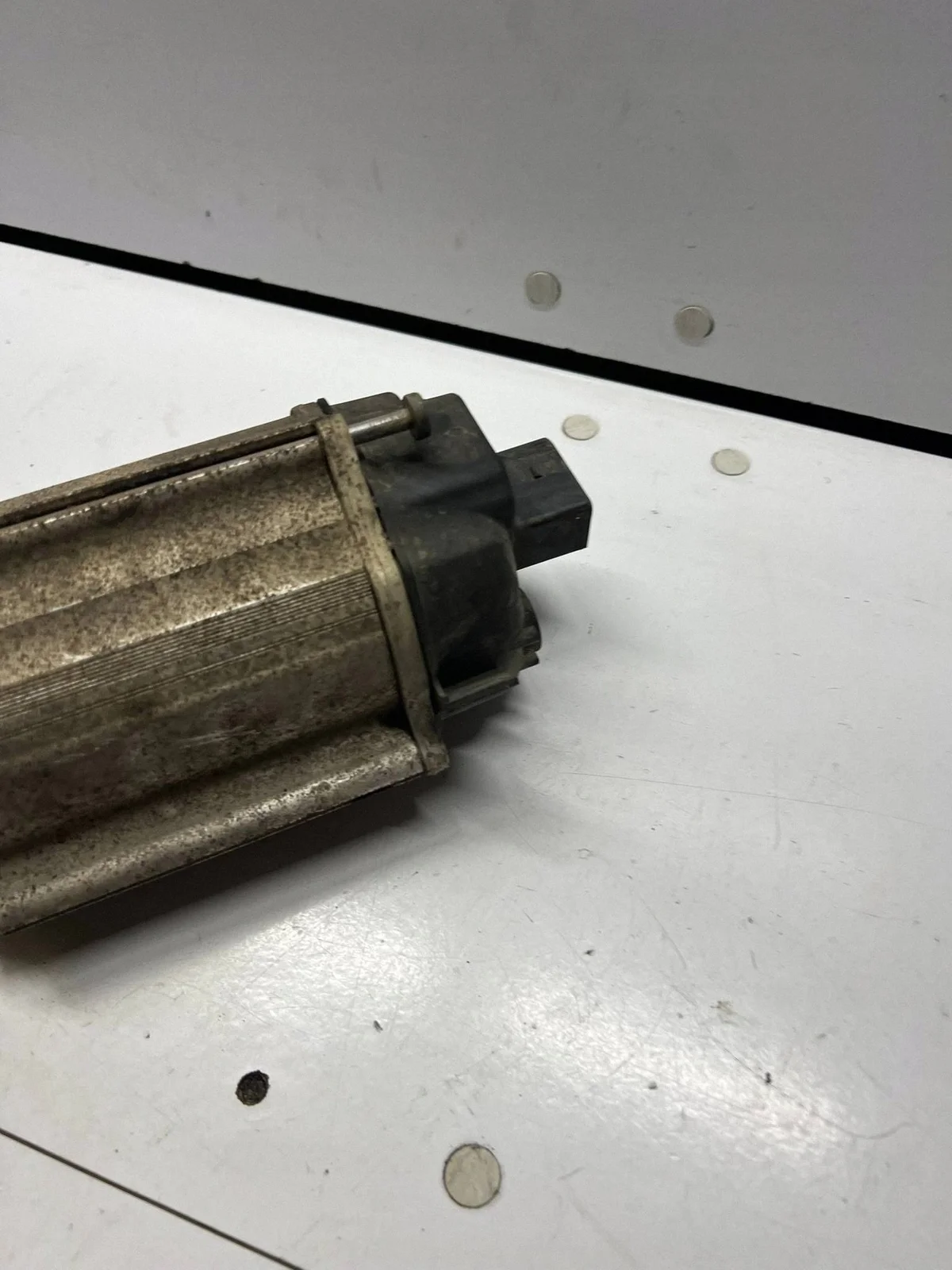 Ohjaustehostimen pumppu 1K0909144P Audi VW Skoda