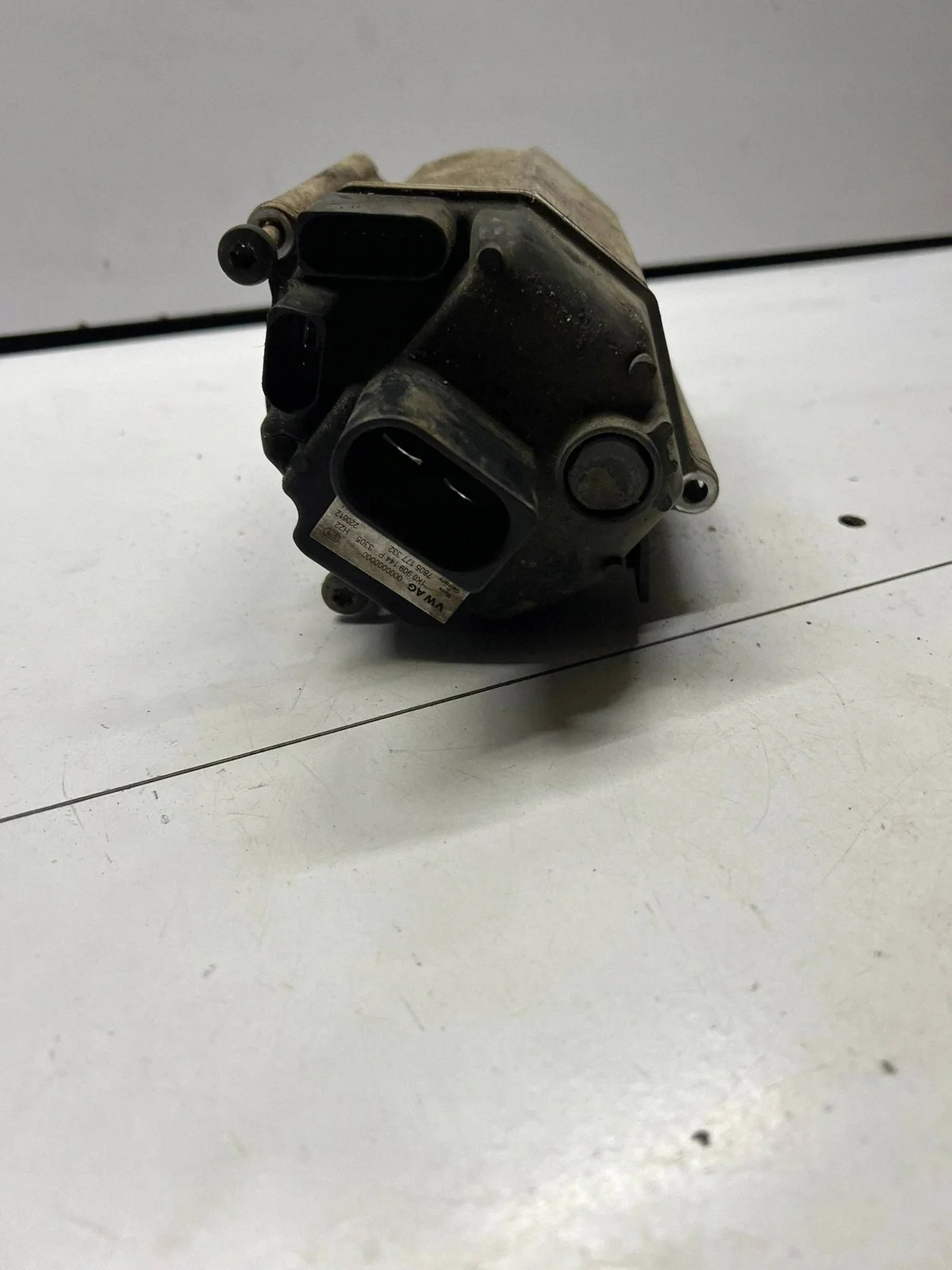 Servomoteur crémaillère 1K0909144P Audi VW image 4
