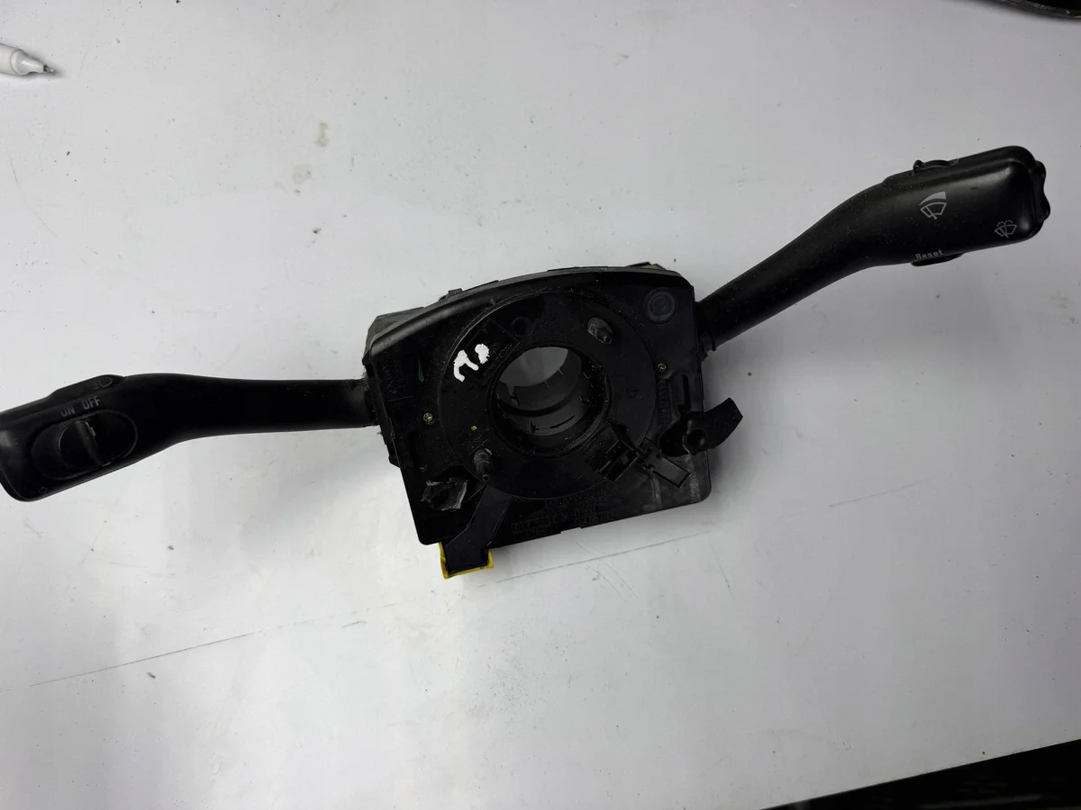 Volkswagen 1J0959654AP airbag-nauha