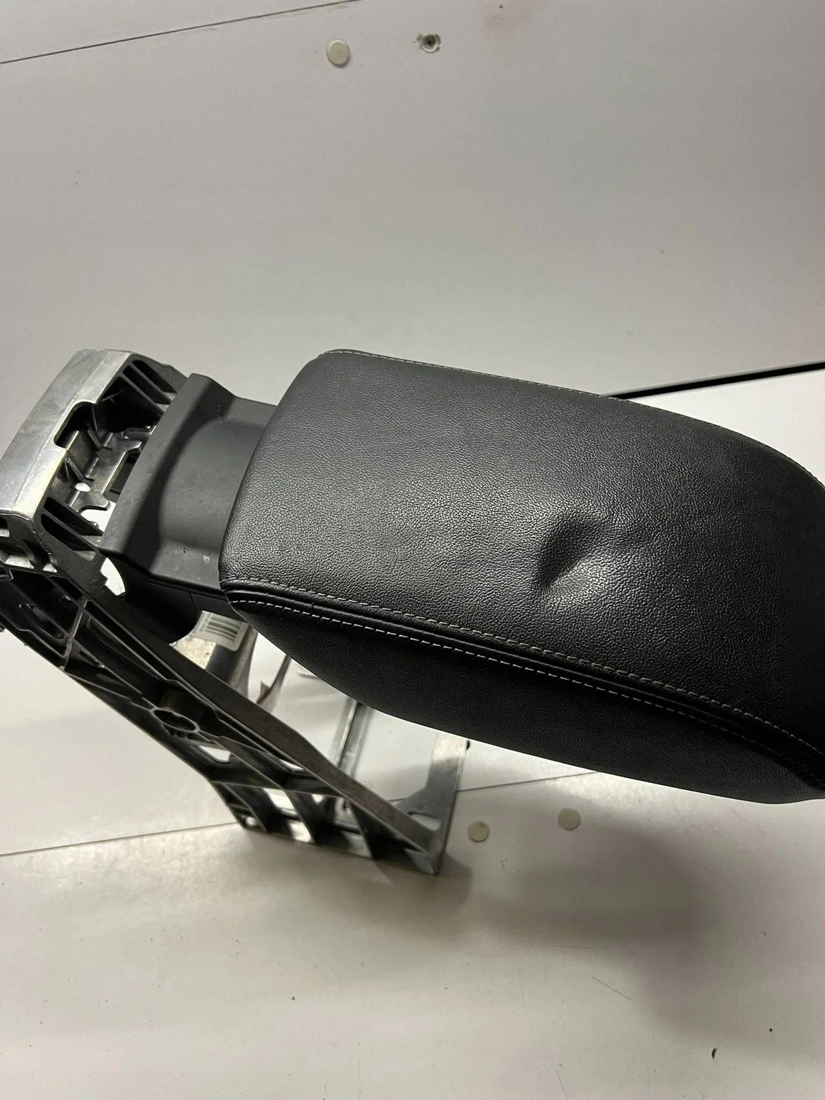 Audi Q3 8U Accoudoir Console Centrale 8U0864283A image 5